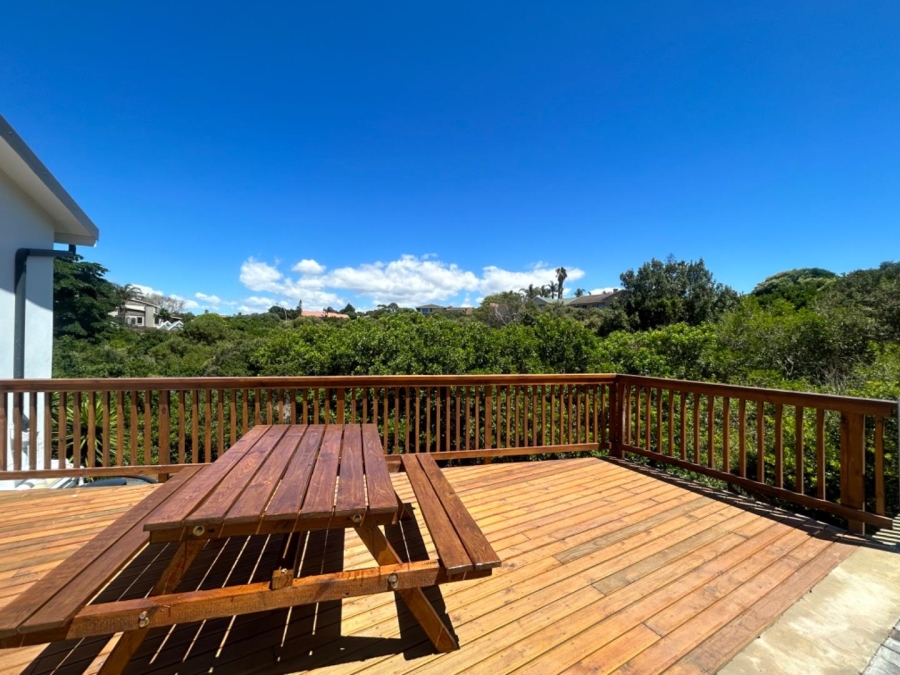 4 Bedroom Property for Sale in Noorsekloof Eastern Cape